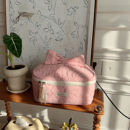 Trousse de maquillage matelassée à fleurs pour femmes