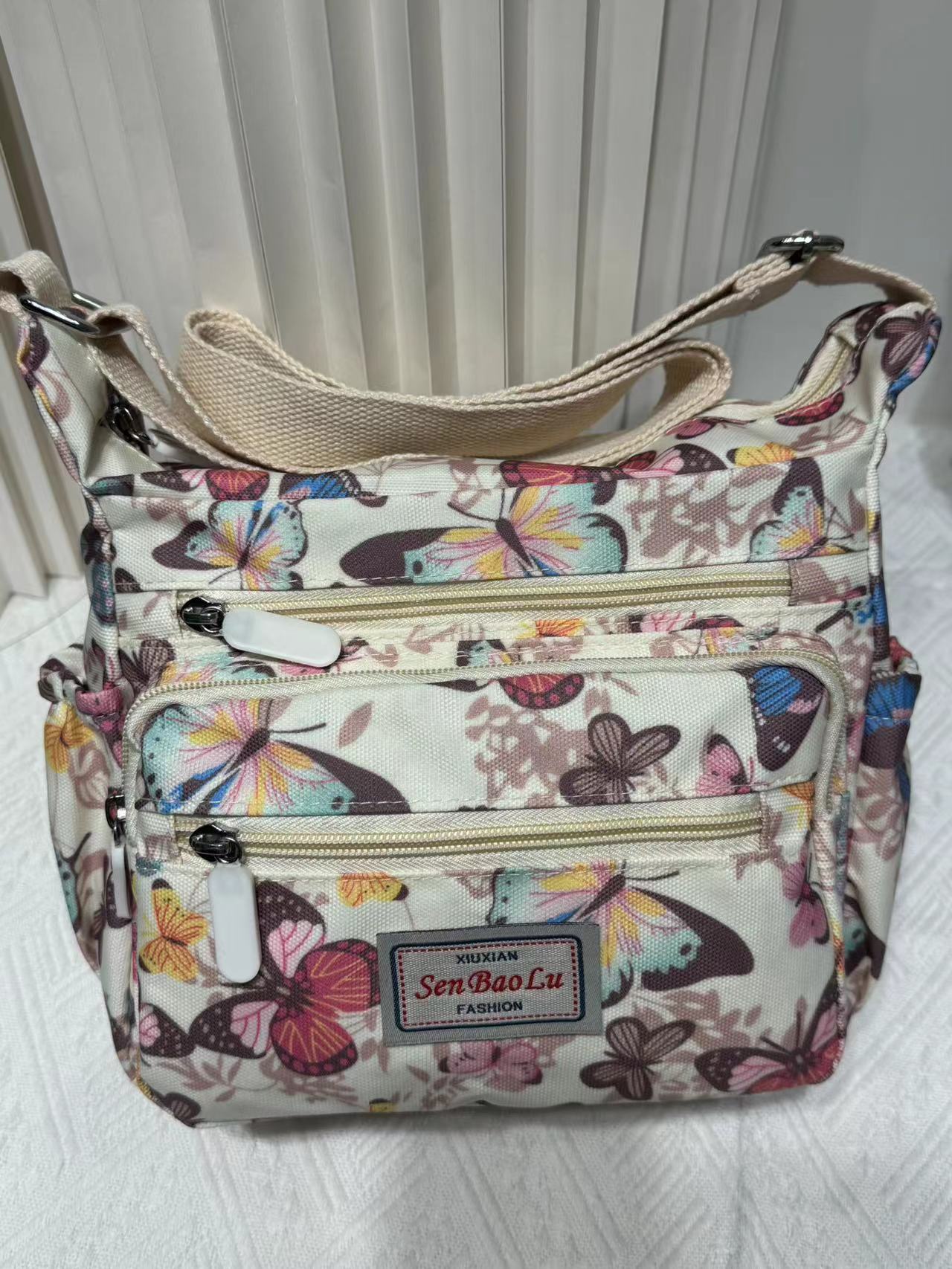 Women's Nylon Printed Mother Outdoors Commute Crossbody Bags