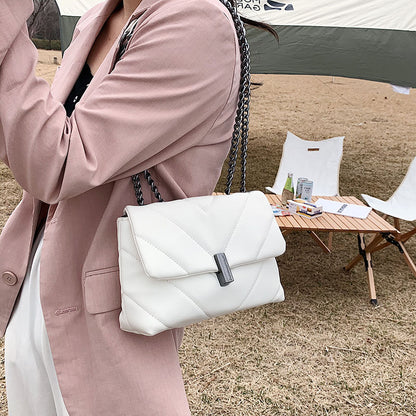 Sacs à bandoulière carrés de petite taille à chaîne pour femmes, tendance et populaire, pour l'été