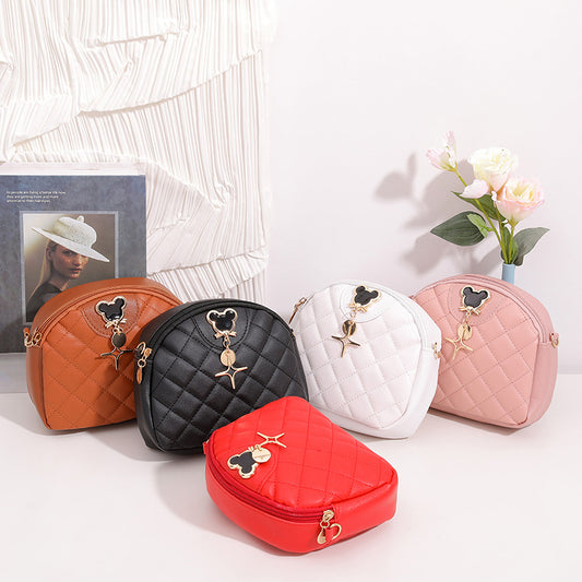 Women's Versatile Pouches Fashion Embroidered Shell Crossbody Bags