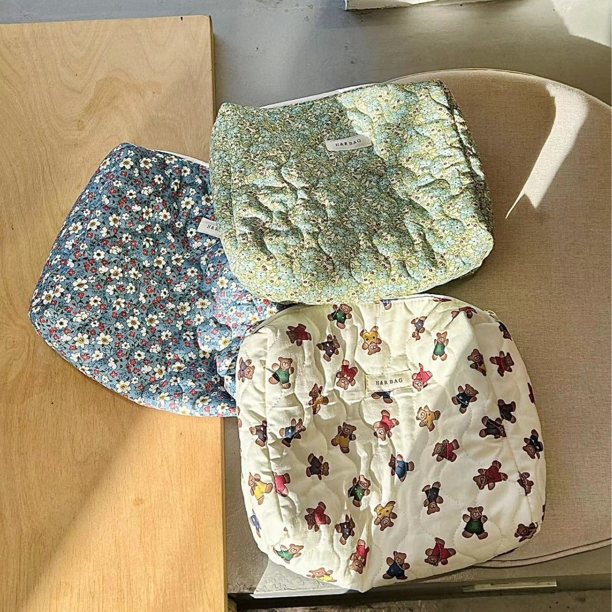 Sacs à main portables de rangement pour cosmétiques en coton matelassé à motifs floraux