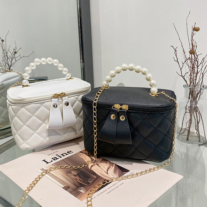 Women's Bucket Versatile Design High-grade Pearl Good-looking Handbags