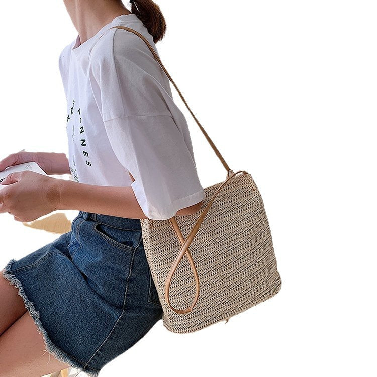 Women's Straw Ethnic Handmade Woven Vacation Beach Shoulder Bags