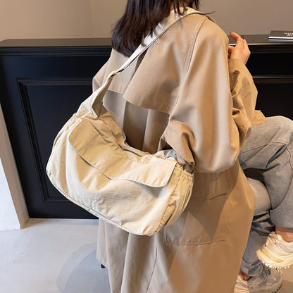 Women's Style Simple Literary Cloth Commuter Large Shoulder Bags