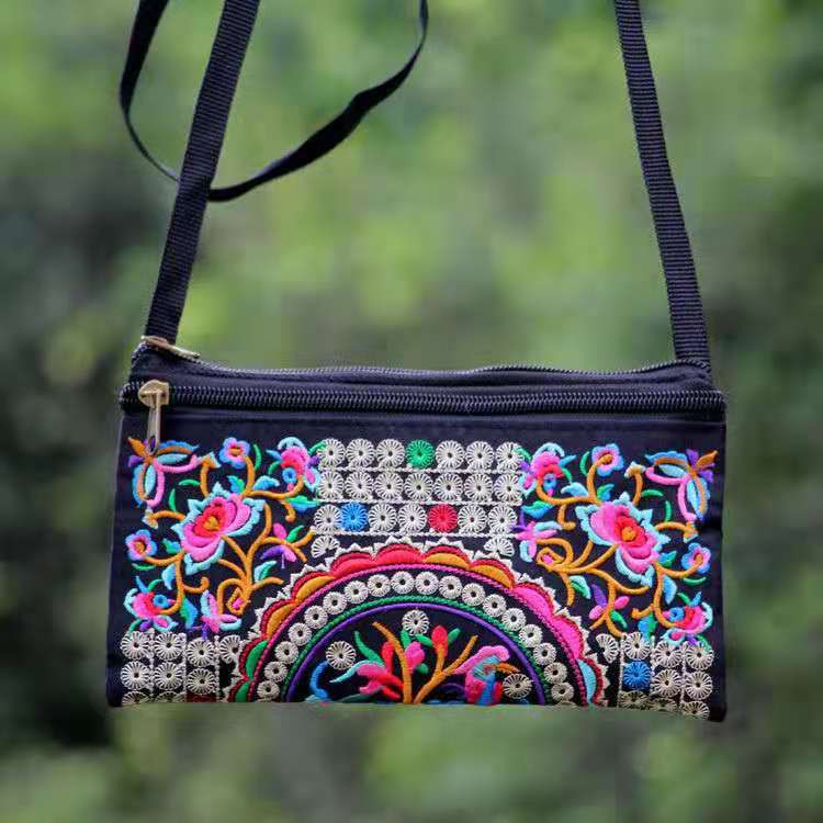 Women's Stall Yunnan National Style Embroidered Double Crossbody Bags