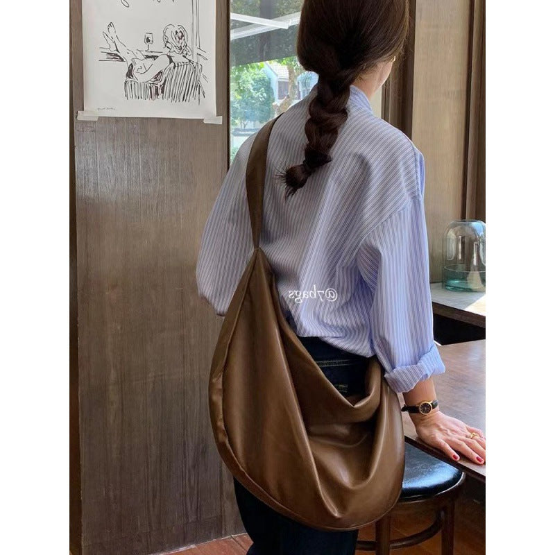 Attractive Leather Pattern Dumpling Color Zipper Crossbody Bags