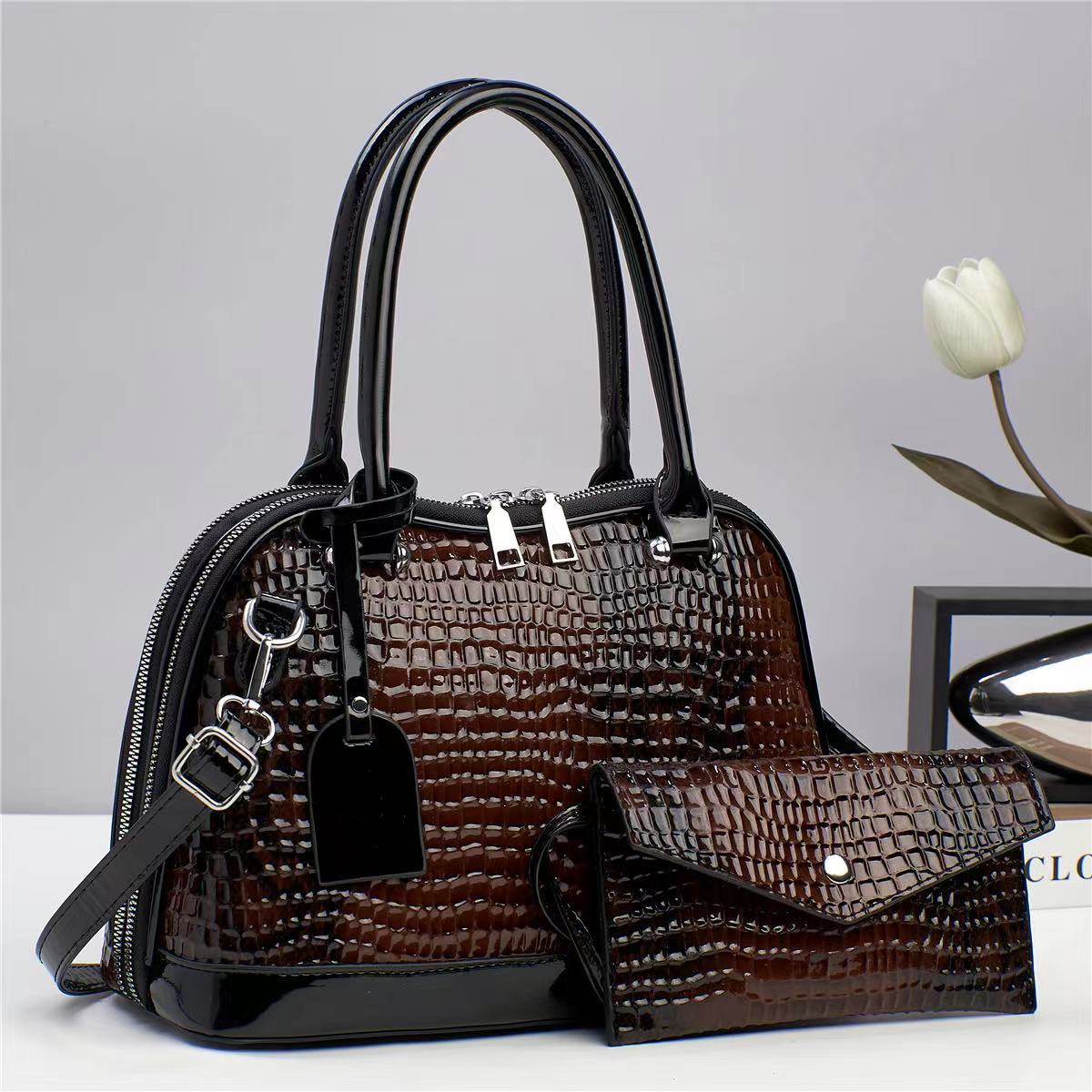 Women's Fashion Trendy Texture Temperament Western Style Handbags