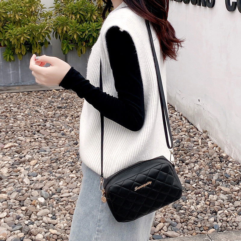 Women's Fashion Design Popular Embroidered Rhombus Phone Bags