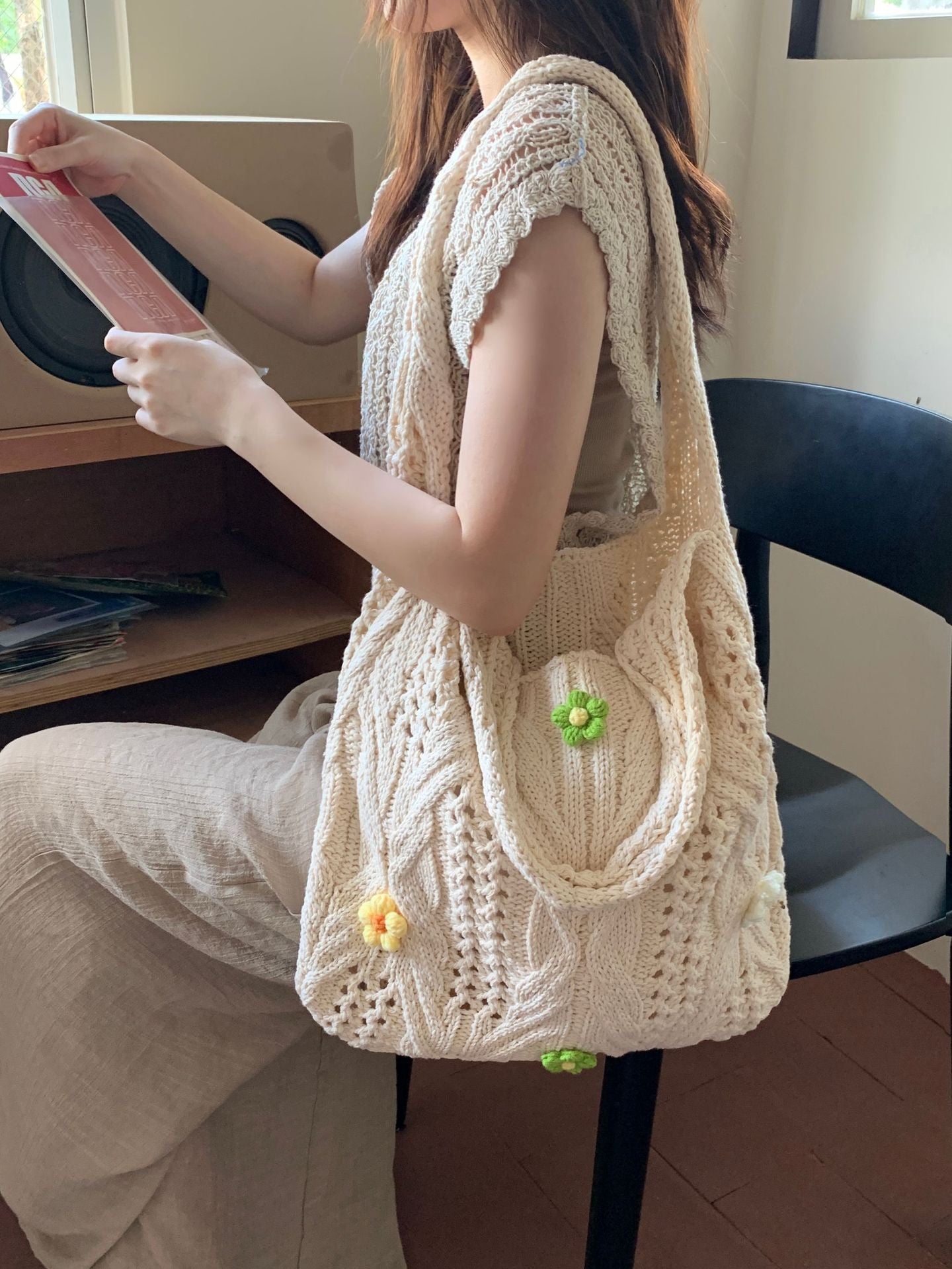 Women's Wool Knitted Woven Flower Minority High-grade Bags